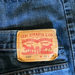 Mens levi 569 36x34